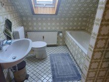 Bad OG Viel Raum f�r Ideen - attraktives Anwesen mit Doppelgarage - KEINE zus�tzliche K�uferprovision