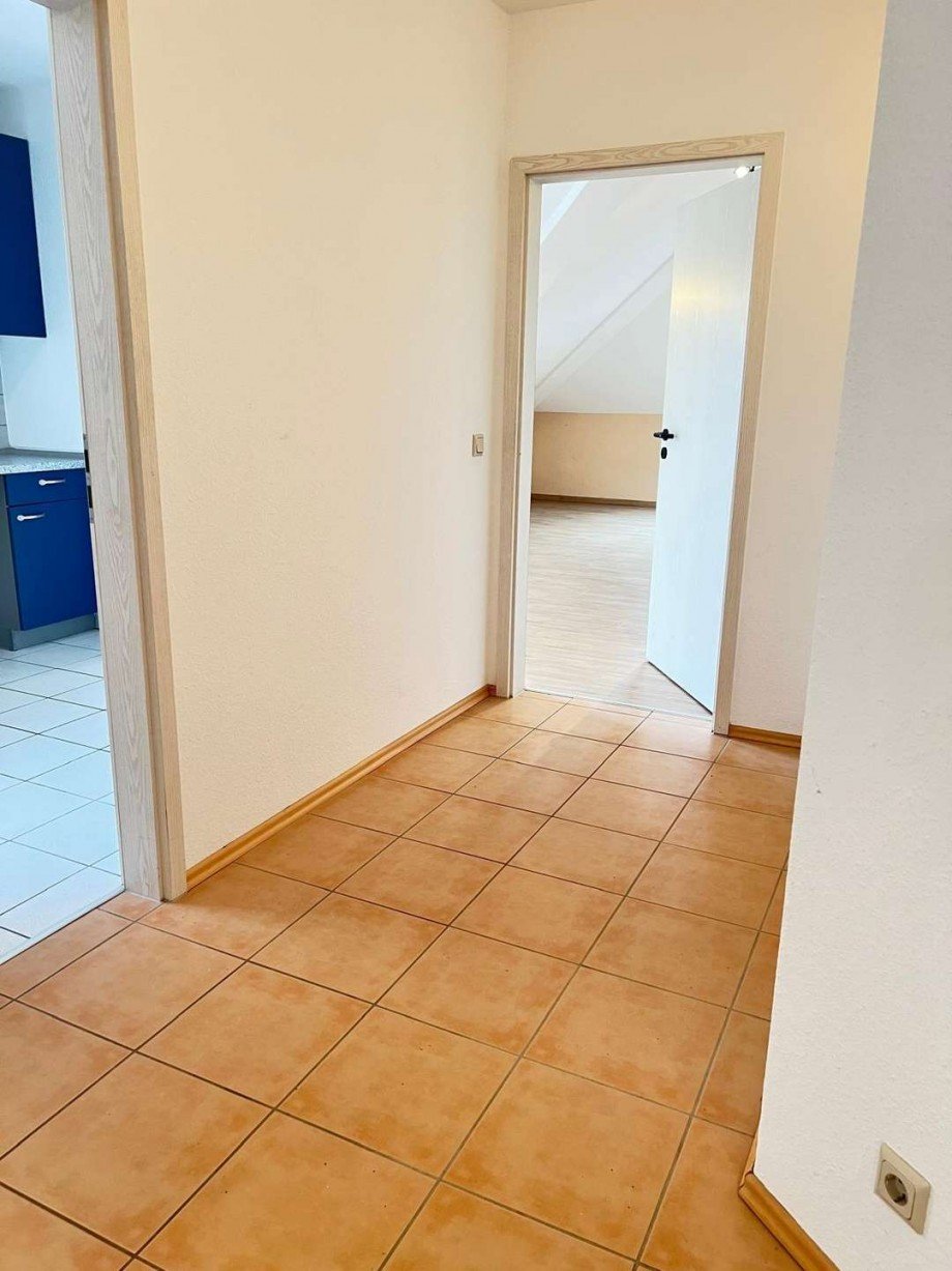 Flur Dachgeschosswohnung Leun