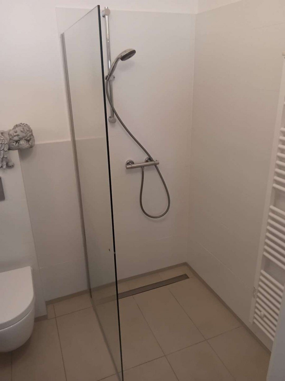 Badezimmer Praxis / B�ro / Wohnung Haus Wohratal
