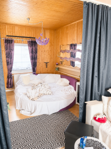 Zimmer OG Gem�tliches Familienhaus mit Garten und ausbauf�higem Dachgeschoss