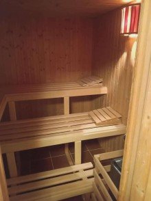 Sauna Gro�z�giger Bungalow in Schwalmtal mit Garten, Pool, Sauna, Kellerbar und 2 Garagen zu vermieten