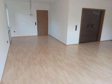 Wohnzimmer Essbereich Gro�z�giger Bungalow in Schwalmtal mit Garten, Pool, Sauna, Kellerbar und 2 Garagen zu vermieten