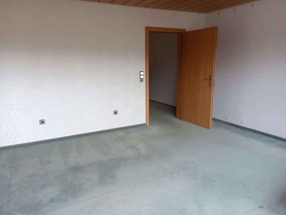 Schlafzimmer OG Einfamilienhaus Breidenbach